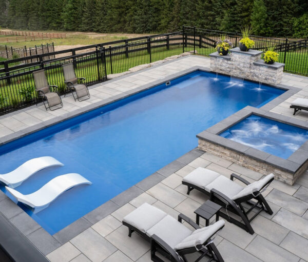 Hot Tub/Whirlpool Combination Pool Council Toronto, Ontario, Canada