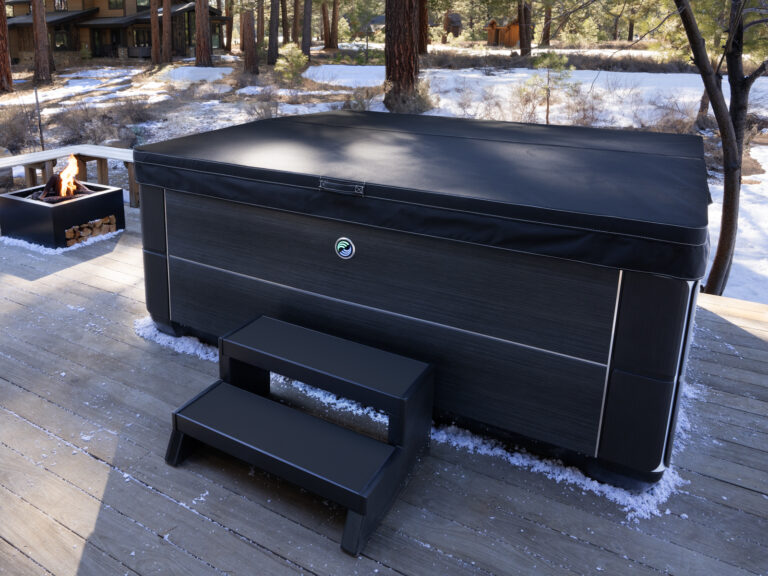 hot spring highlife grandee blackwood covered dspot 768x576